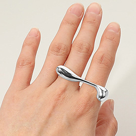 SECRET BOX_Sterling Silver Dipped Abstract Bar Two Finger Ring